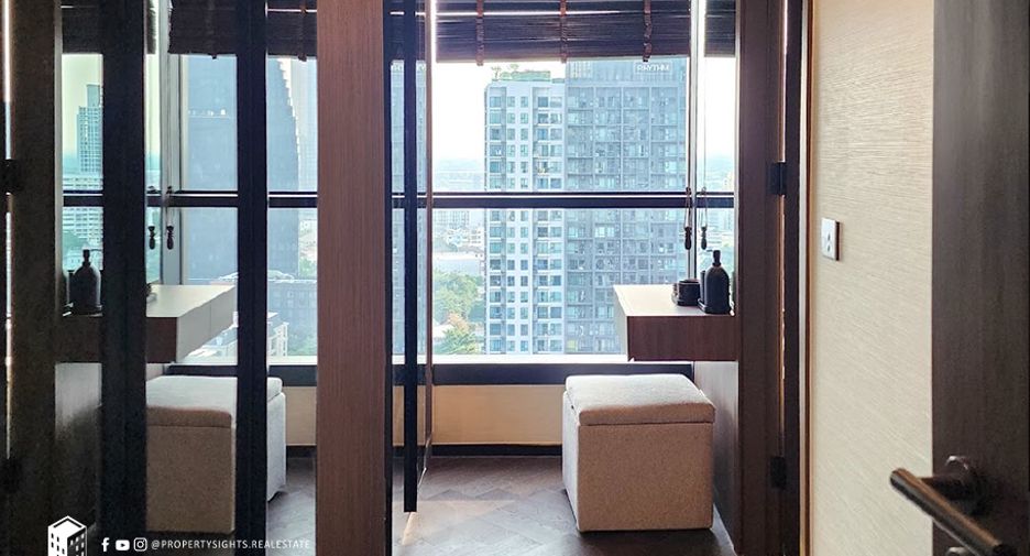 For rent 2 bed condo in Khlong Toei, Bangkok
