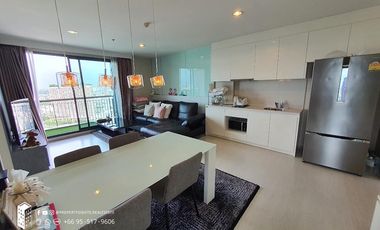 For sale 2 bed condo in Khlong Toei, Bangkok