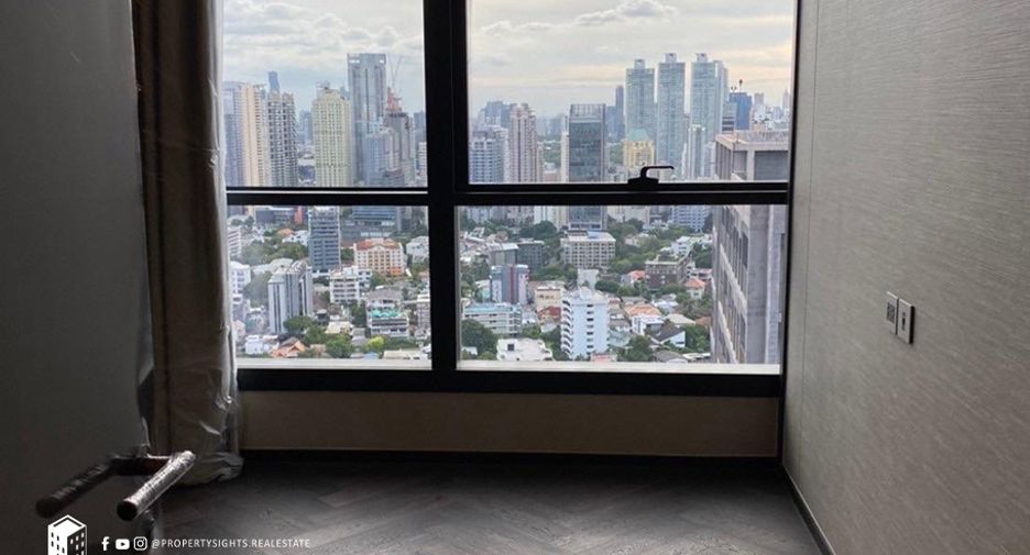 For sale 2 bed condo in Khlong Toei, Bangkok