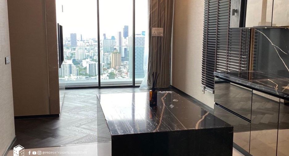 For sale 2 bed condo in Khlong Toei, Bangkok