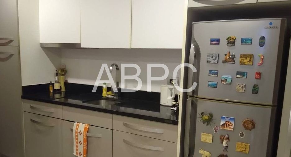 For sale 1 Beds condo in Pratumnak, Pattaya