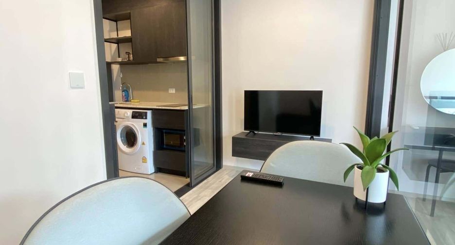 For sale 1 bed condo in Huai Khwang, Bangkok