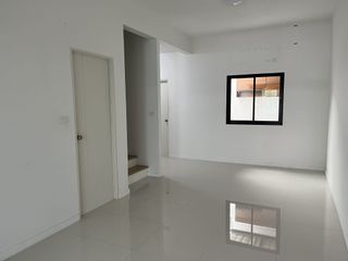 For rent 3 Beds townhouse in Nong Khaem, Bangkok
