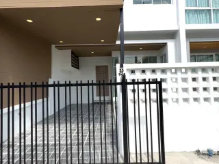 For sale 3 bed townhouse in Mueang Phuket, Phuket