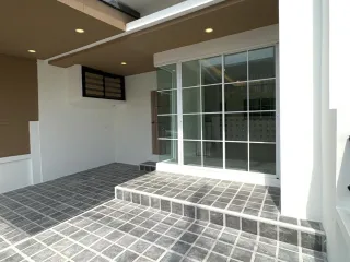 For sale 3 bed townhouse in Mueang Phuket, Phuket