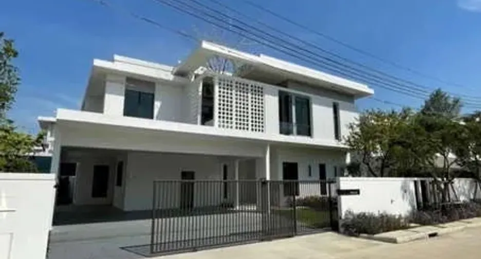 For rent 4 bedrooms house in Bang Phli, Samut Prakan