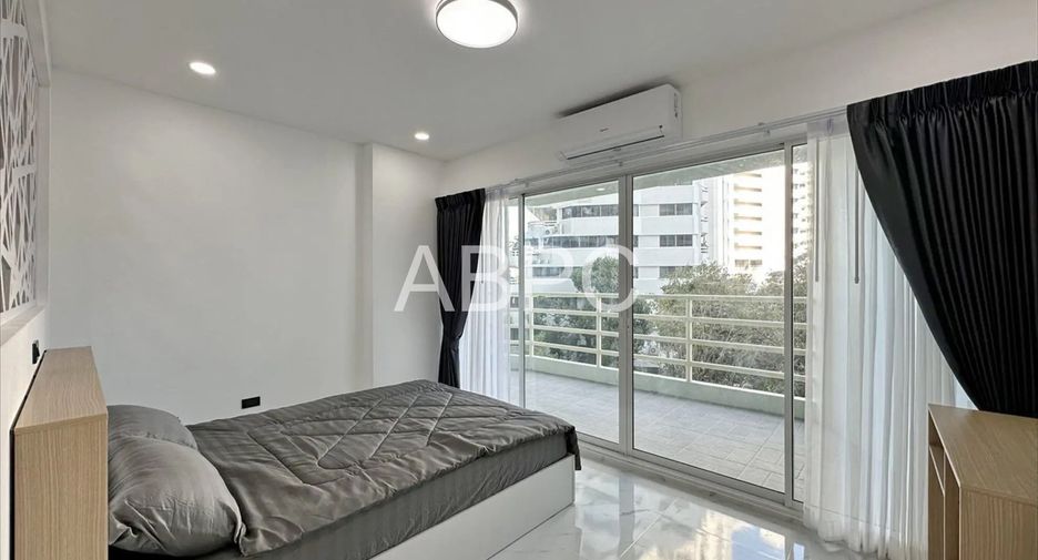 For sale 1 Beds condo in Pratumnak, Pattaya