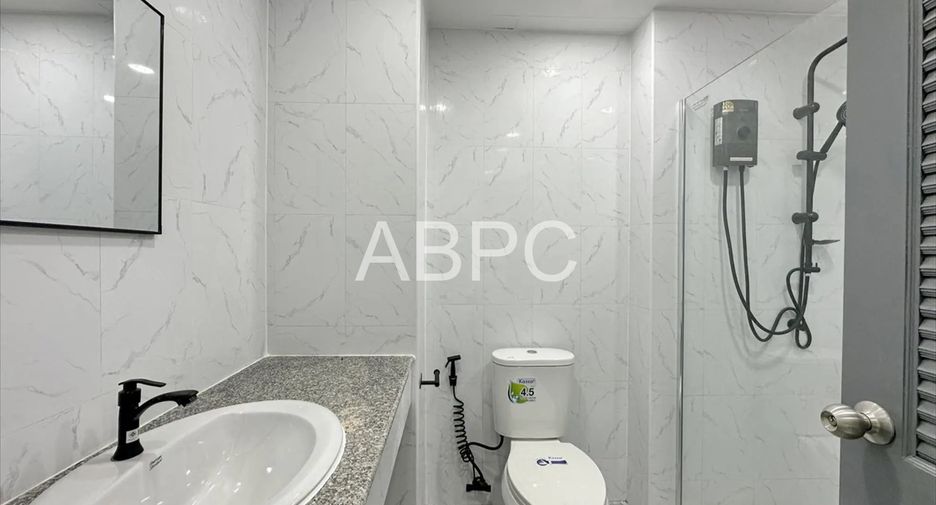 For sale 1 Beds condo in Pratumnak, Pattaya
