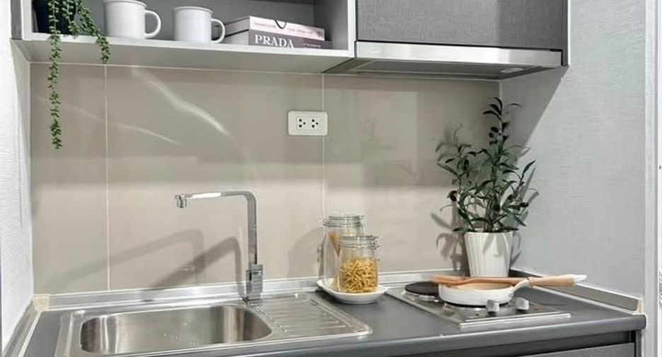 For sale 1 bed condo in Suan Luang, Bangkok