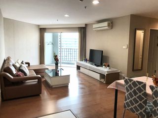 For rent 2 Beds condo in Huai Khwang, Bangkok