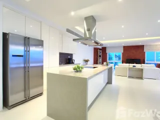 For sale 3 bed townhouse in Ko Samui, Surat Thani