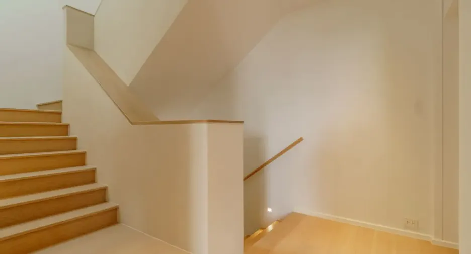 For rent and for sale 5 bedrooms house in Yan Nawa, Bangkok