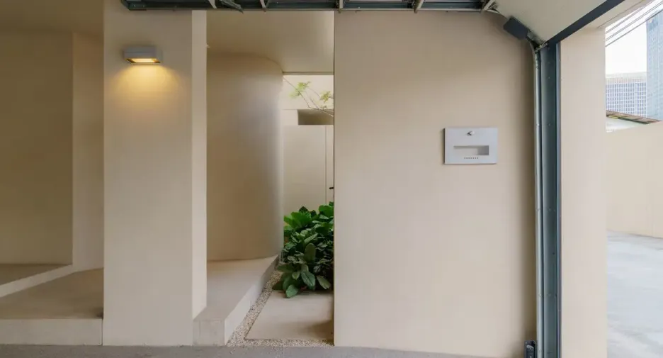 For rent and for sale 5 bedrooms house in Yan Nawa, Bangkok