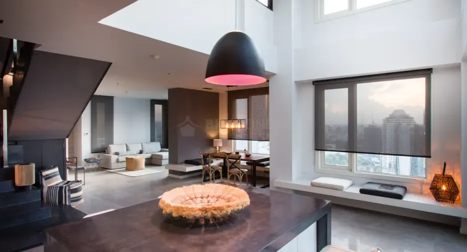 For sale そして for rent 3 Beds condo in Pathum Wan, Bangkok