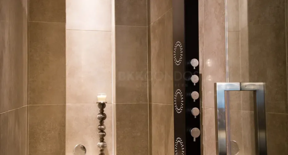 For sale そして for rent 3 Beds condo in Pathum Wan, Bangkok