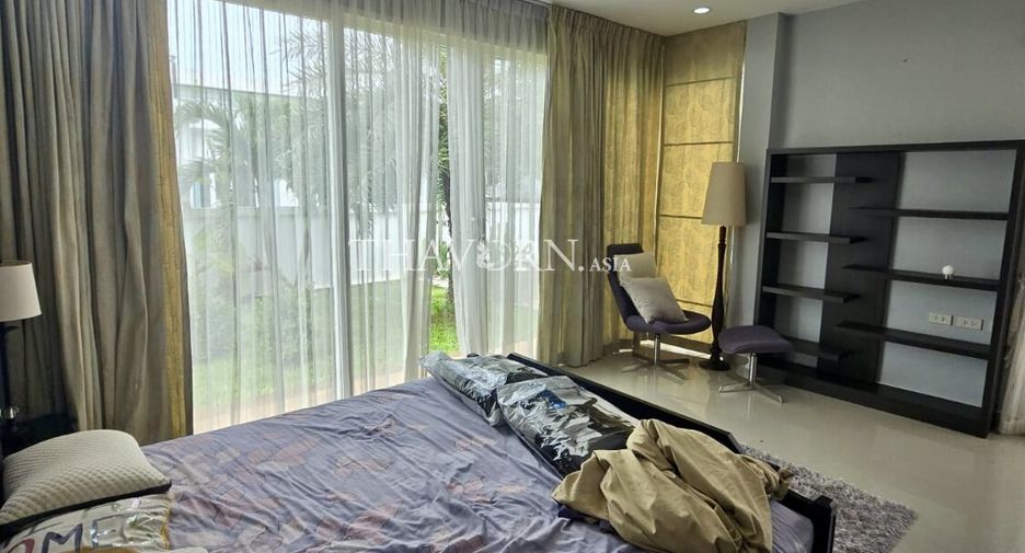For sale 4 bed house in Sattahip, Chonburi