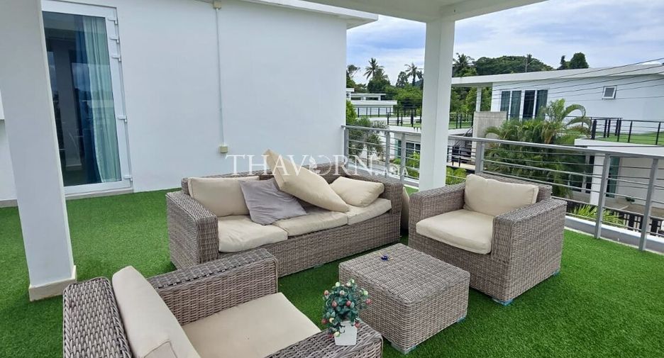 For sale 4 bed house in Sattahip, Chonburi
