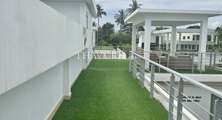 For sale 4 bed house in Sattahip, Chonburi