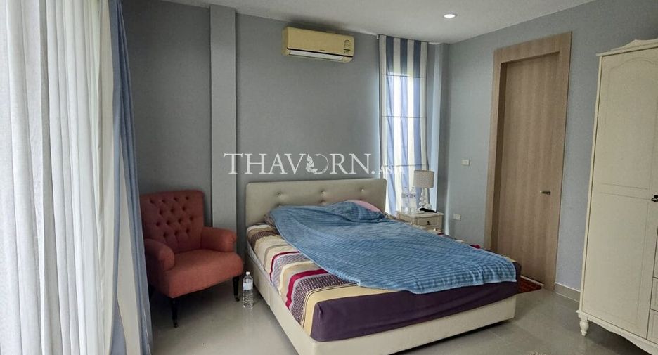 For sale 4 bed house in Sattahip, Chonburi