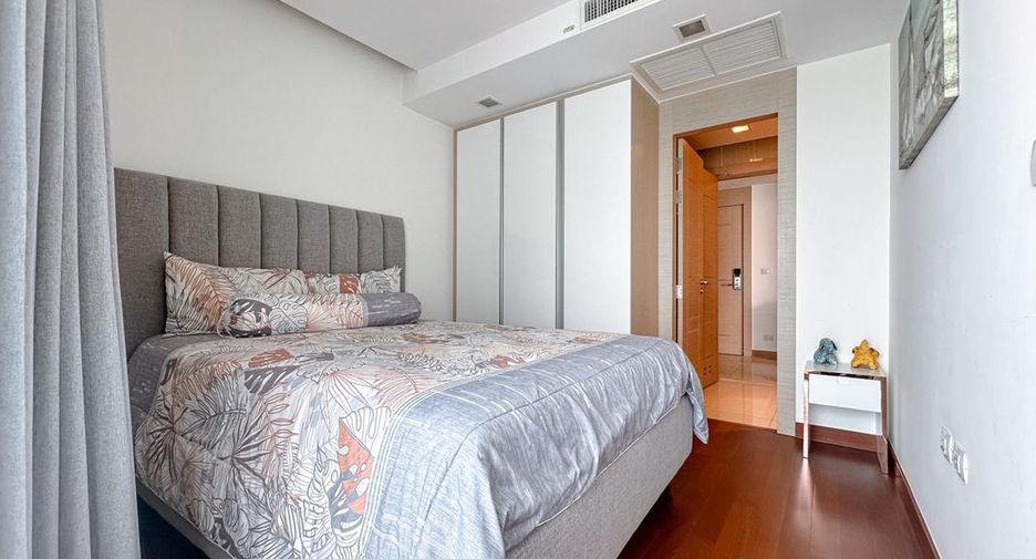For sale 2 bedrooms condo in North Pattaya, Pattaya