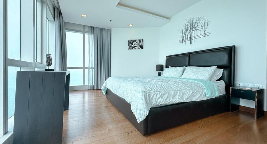 For sale 2 bedrooms condo in North Pattaya, Pattaya
