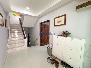 For sale 4 bed house in Bang Lamung, Chonburi