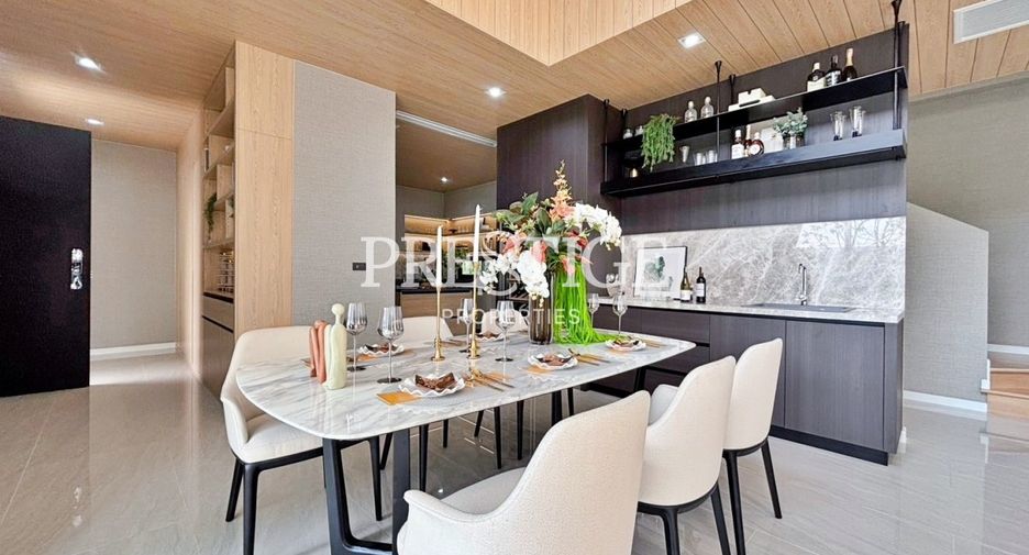 Haus zum Kauf mit 4 Zimmer in Bang Lamung, Chonburi
