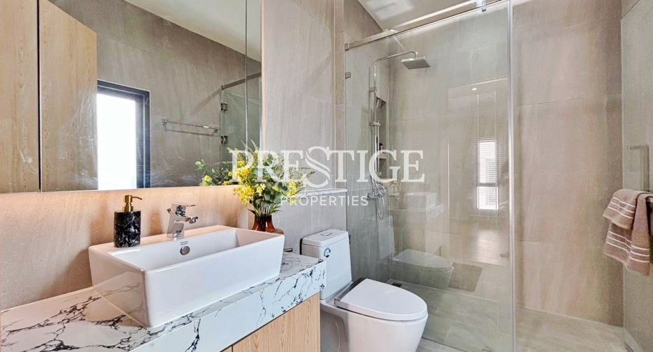 Casa en venta de 4 habitaciones en Bang Lamung, Chonburi