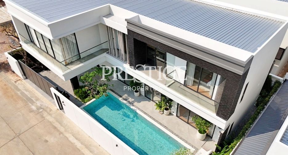 Casa en venta de 4 habitaciones en Bang Lamung, Chonburi