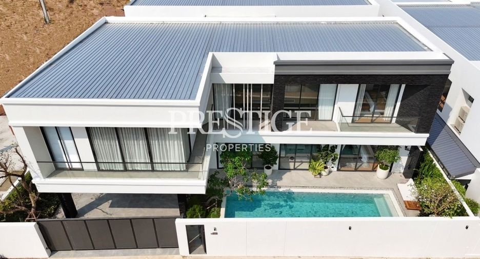 Casa en venta de 4 habitaciones en Bang Lamung, Chonburi