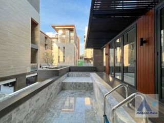 For sale 4 Beds house in Yan Nawa, Bangkok