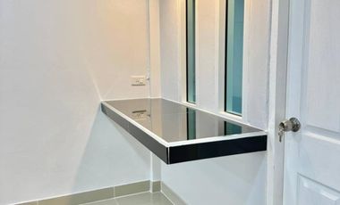 For sale 4 Beds townhouse in Sai Noi, Nonthaburi