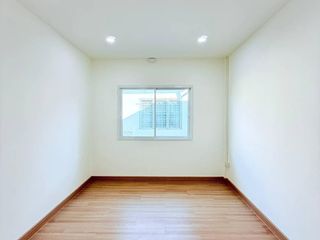 For sale 2 Beds townhouse in Mueang Nonthaburi, Nonthaburi