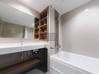 For rent 1 bed condo in Phra Khanong, Bangkok