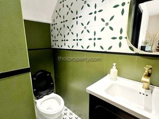For rent and for sale 4 bed house in Bang Lamung, Chonburi