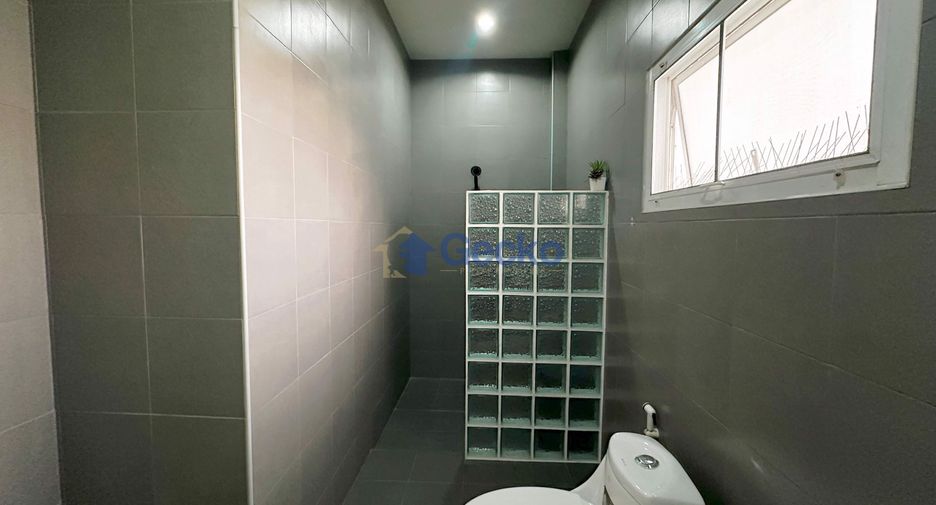 For sale 4 bed house in Bang Lamung, Chonburi