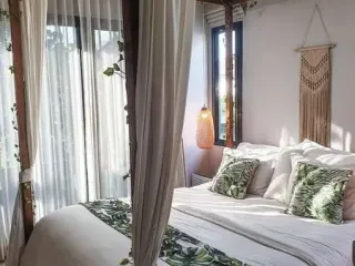 For rent and for sale 4 bedrooms house in Bang Phli, Samut Prakan