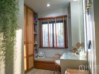 For rent and for sale 4 bedrooms house in Bang Phli, Samut Prakan