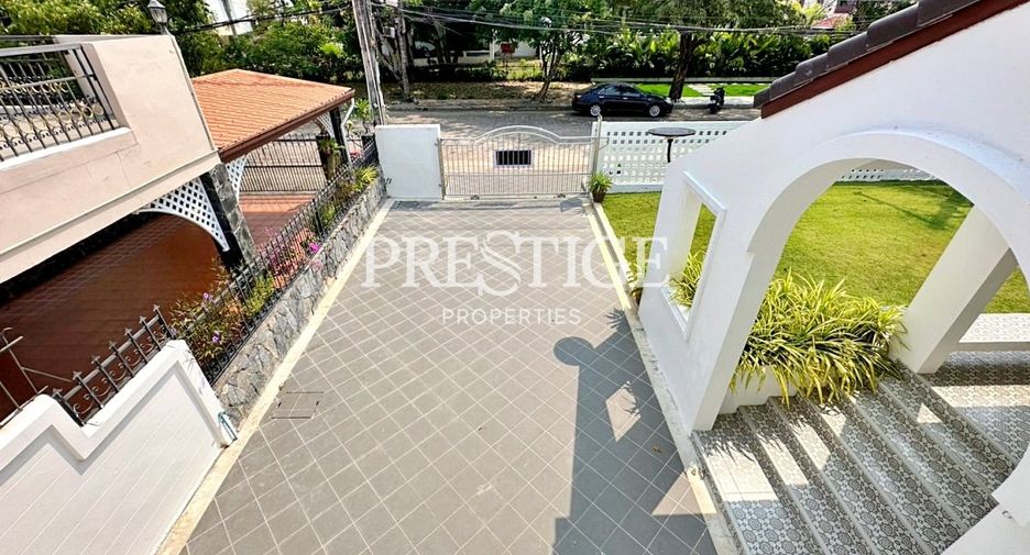 出售 3 卧室 独立屋 在 Bang Lamung, Chon Buri