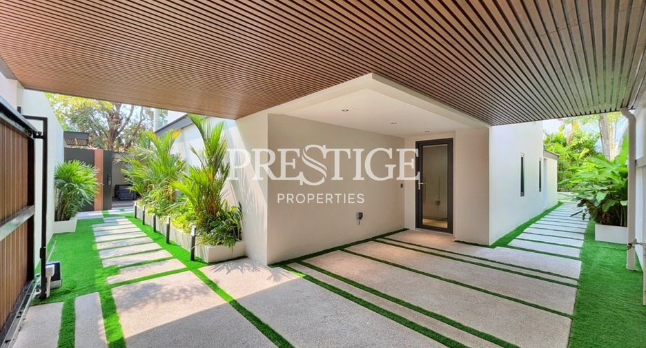 Casa en venta de 4 habitaciones en Bang Lamung, Chonburi