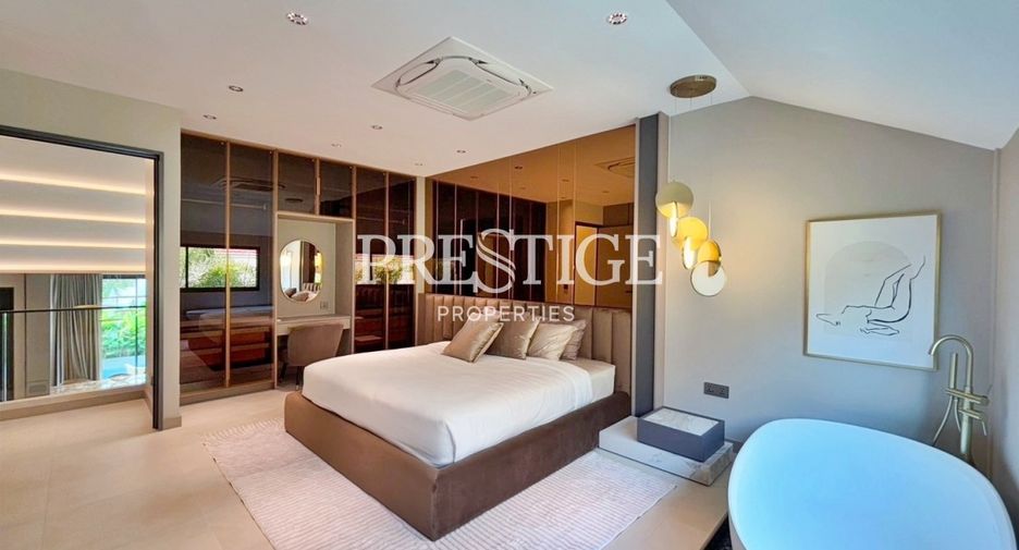 Casa en venta de 4 habitaciones en Bang Lamung, Chonburi