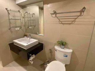 For sale 3 Beds condo in Huai Khwang, Bangkok
