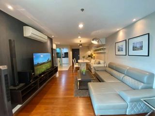 For sale 3 Beds condo in Huai Khwang, Bangkok