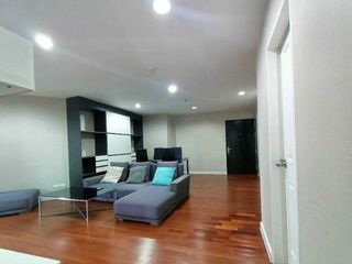 For sale 3 Beds condo in Huai Khwang, Bangkok