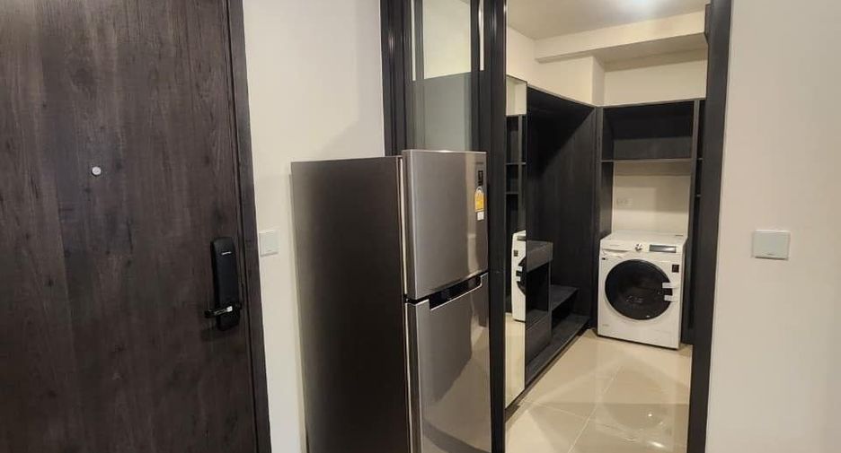 For rent 1 Beds condo in Huai Khwang, Bangkok