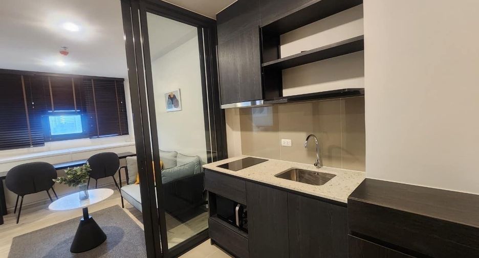 For rent 1 Beds condo in Huai Khwang, Bangkok