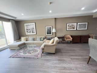 For rent 3 bed condo in Sathon, Bangkok