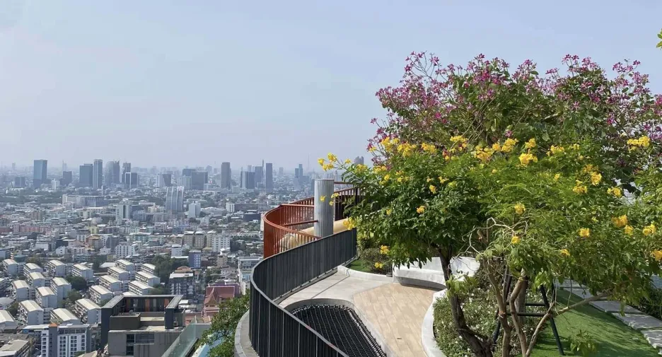 For sale スタジオ condo in Huai Khwang, Bangkok