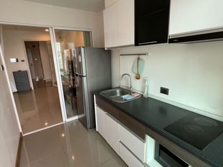 For sale 1 Beds condo in Huai Khwang, Bangkok