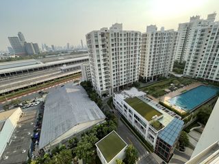 For sale 1 Beds condo in Huai Khwang, Bangkok